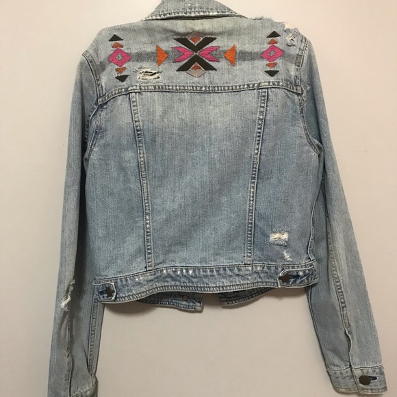 American Eagle Vintage Jean Jacket - Picture 2 of 4